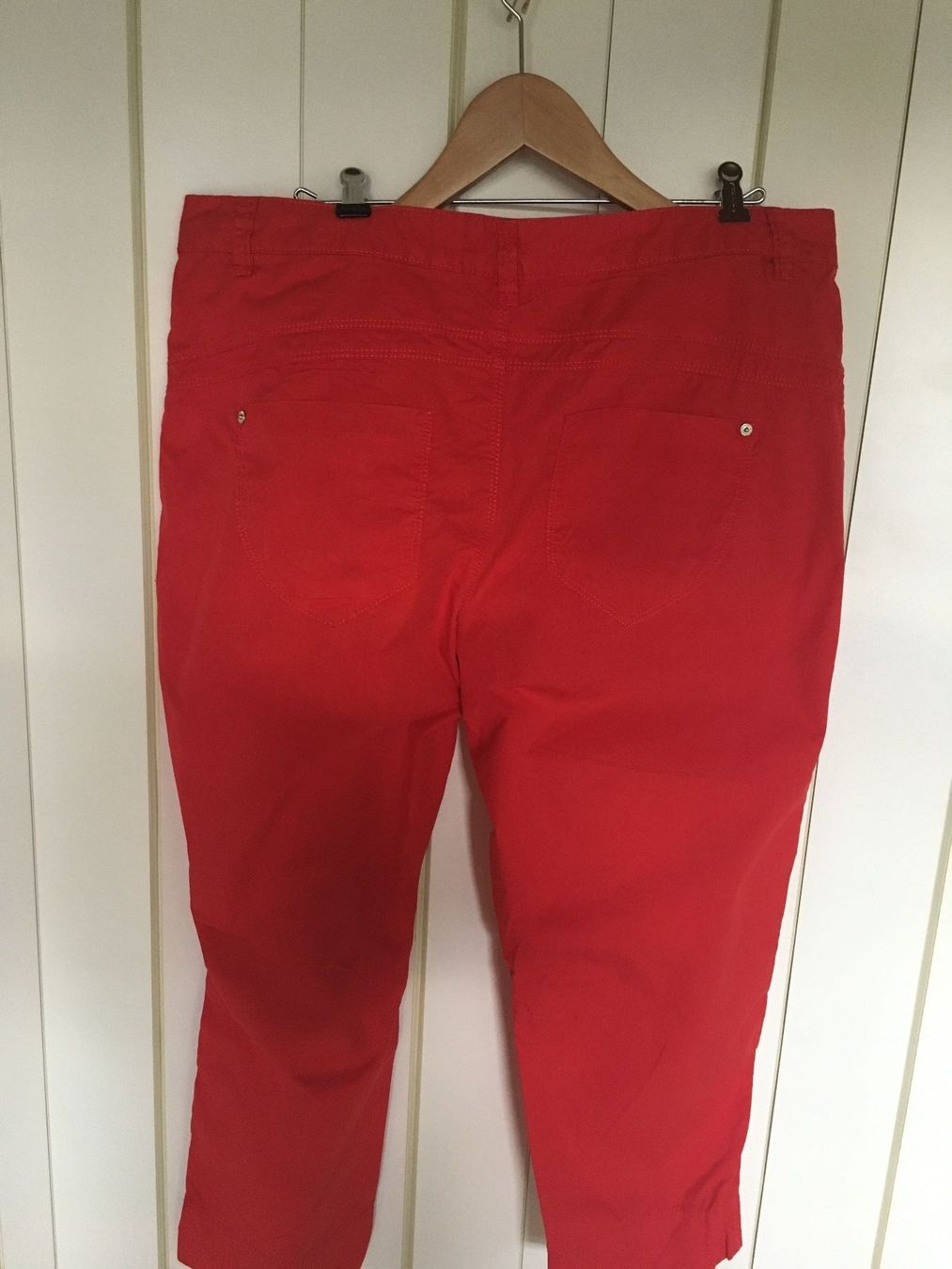 Pantaloni: Sommerhose,Gr.42,rot,Street One – Usato da Arni AG venduto da Mimo007 5