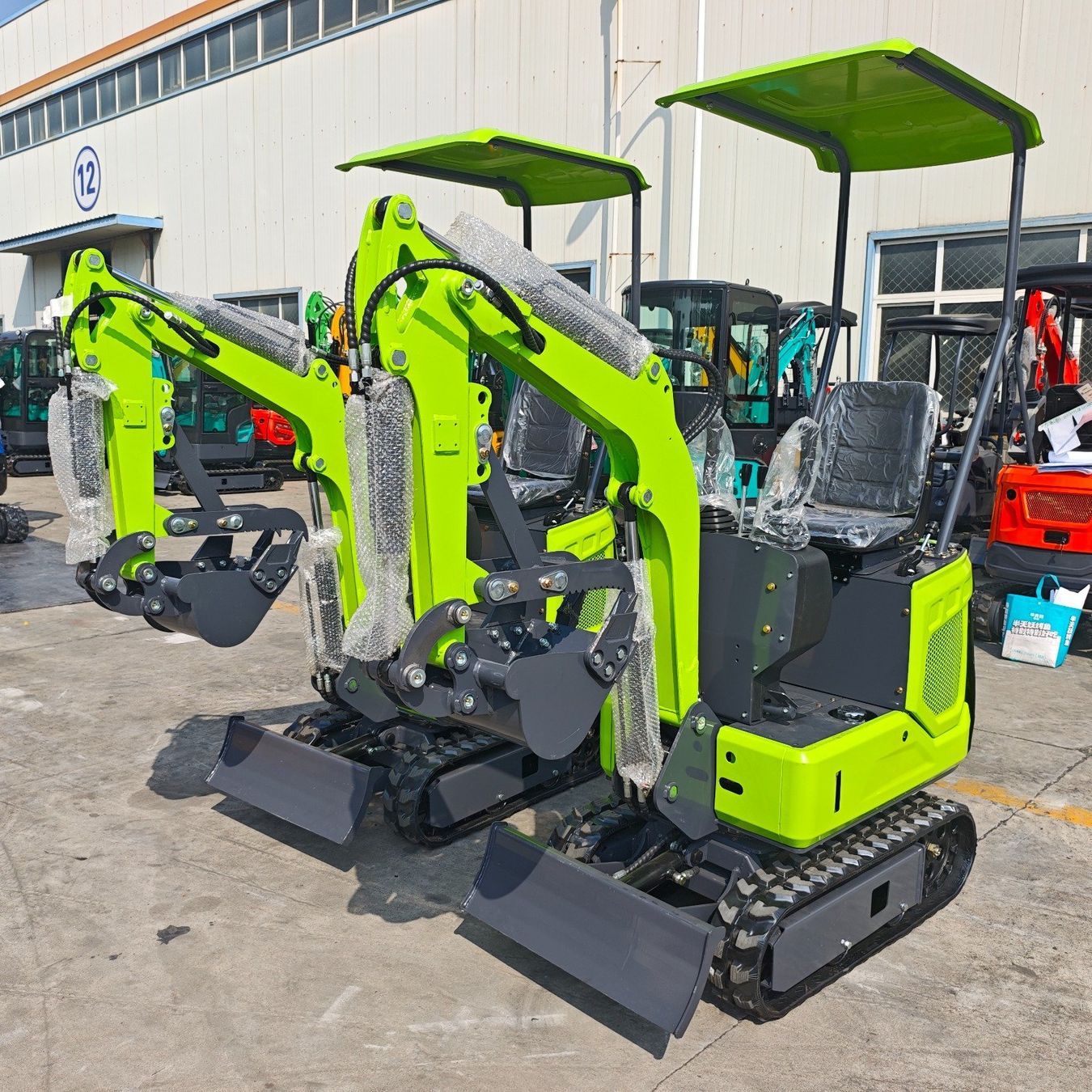 Bagger: Bagger Minibagger Kleinbagger NEU – Neu (gemäss Beschreibung) aus Uster von Loro_ 1