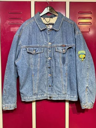 VINTAGE JEANS JACKET