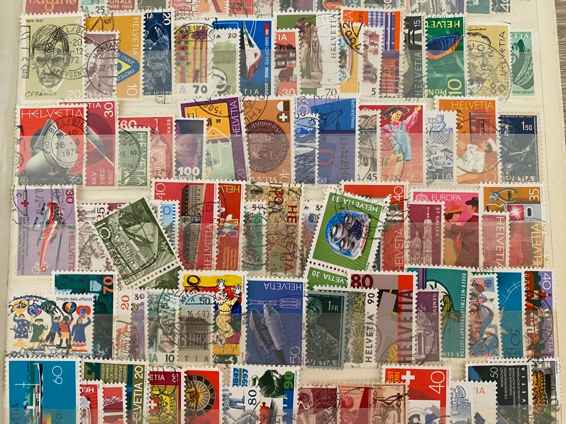 Tous les timbres: Briefmarkensammlung Schweiz, 120 Marken, – D'occasion à matten b. interlaken par jfran17 2