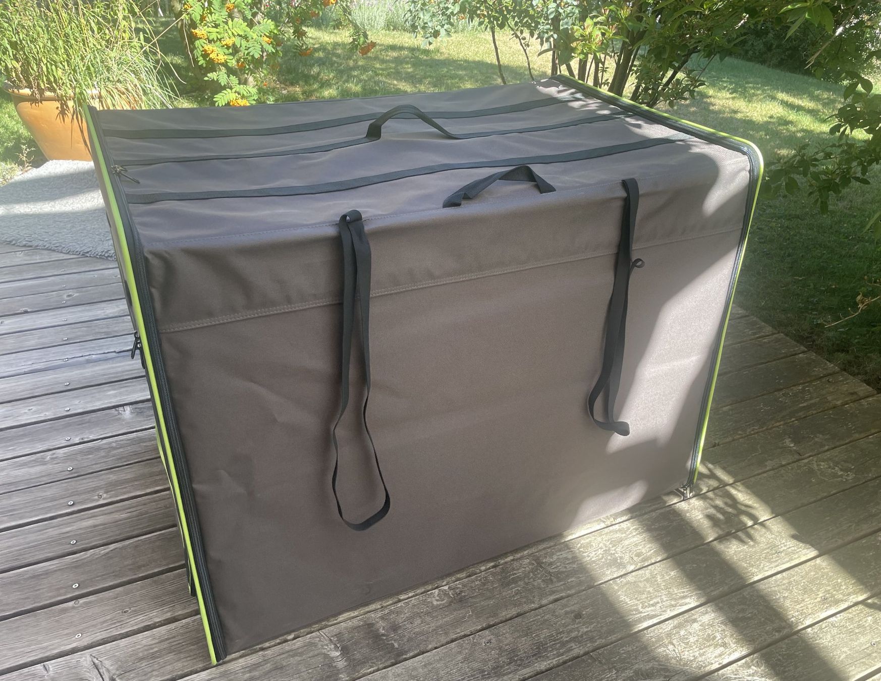 Niches, paniers: Hundezelt / Transporthütte First Class Basic Grösse XL – D'occasion à Hinwil par RomRay 5