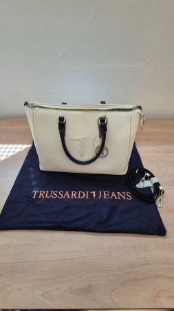 Trussardi Jeans Handtasche Weiss guter Zustand