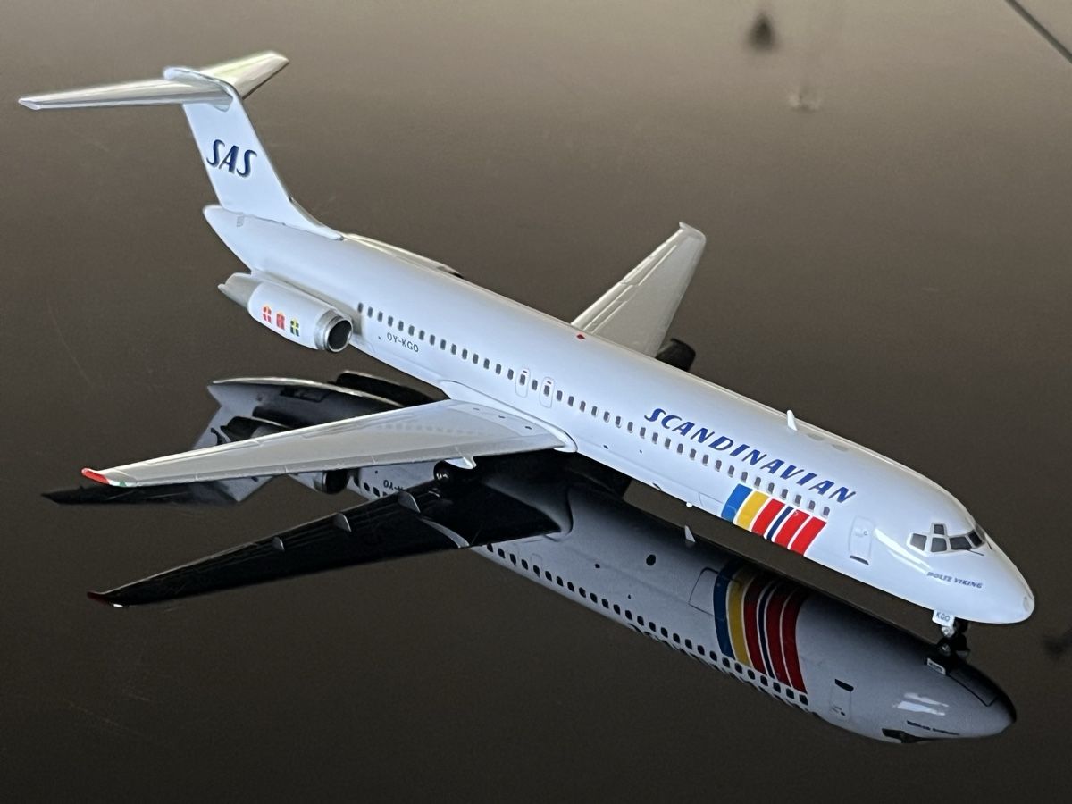 McDonnell Douglas Modellbausätze & Standmodelle: DC-9-32 SAS, Inflight 200 – Neu (gemäss Beschreibung) aus Rombach von wal_xxr7