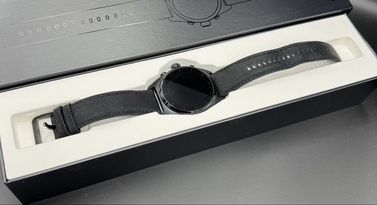 Smartwatch: Montblanc Summit Lite – Usato da Neuhausen am Rheinfall venduto da fountenpen1976 1