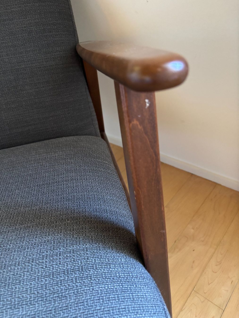 Ikea Poltrone: 2 fauteuils IKEA EKENÄSET – Usato da Cully venduto da Sorayahh 3