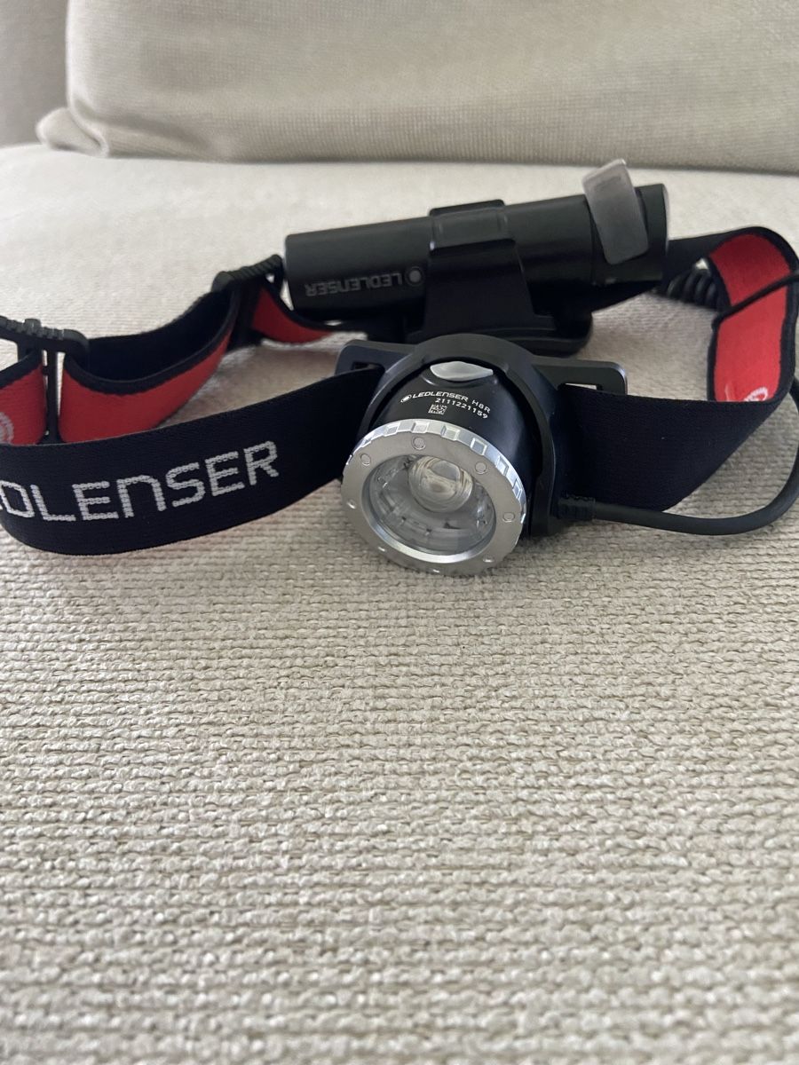Lampes: Stirnlampe Ledlenser H8r – D'occasion à Horgen par smlecnik78 1