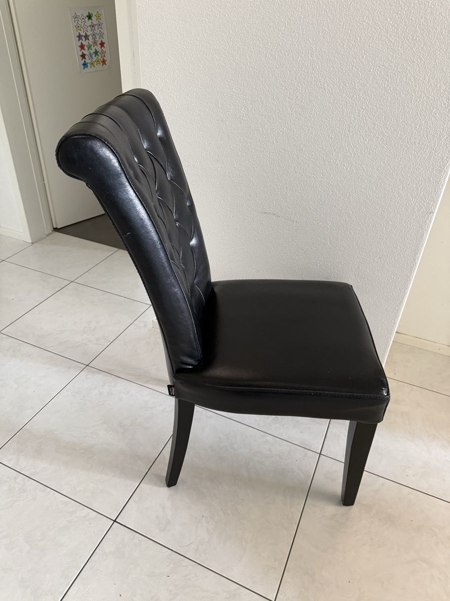 Pfister Sedie: 6 Stühle von Pfister – Usato da Sempach venduto da Nimsaj5 7