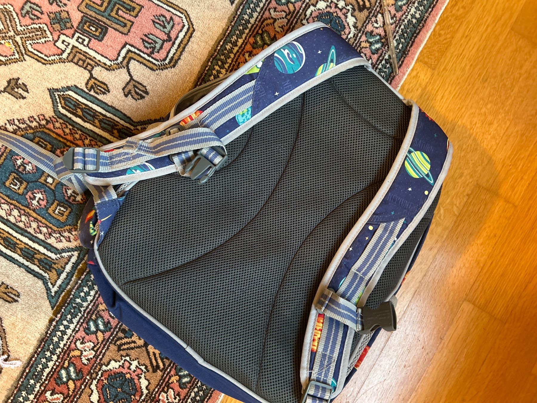 Borse & Zaini: Pottery Barn Kids JAMES space backpack USA – Usato da Wädenswil venduto da lucy-ethel 2