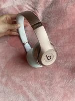 Rose Gold Beats Solo 3 Wireless Headphones