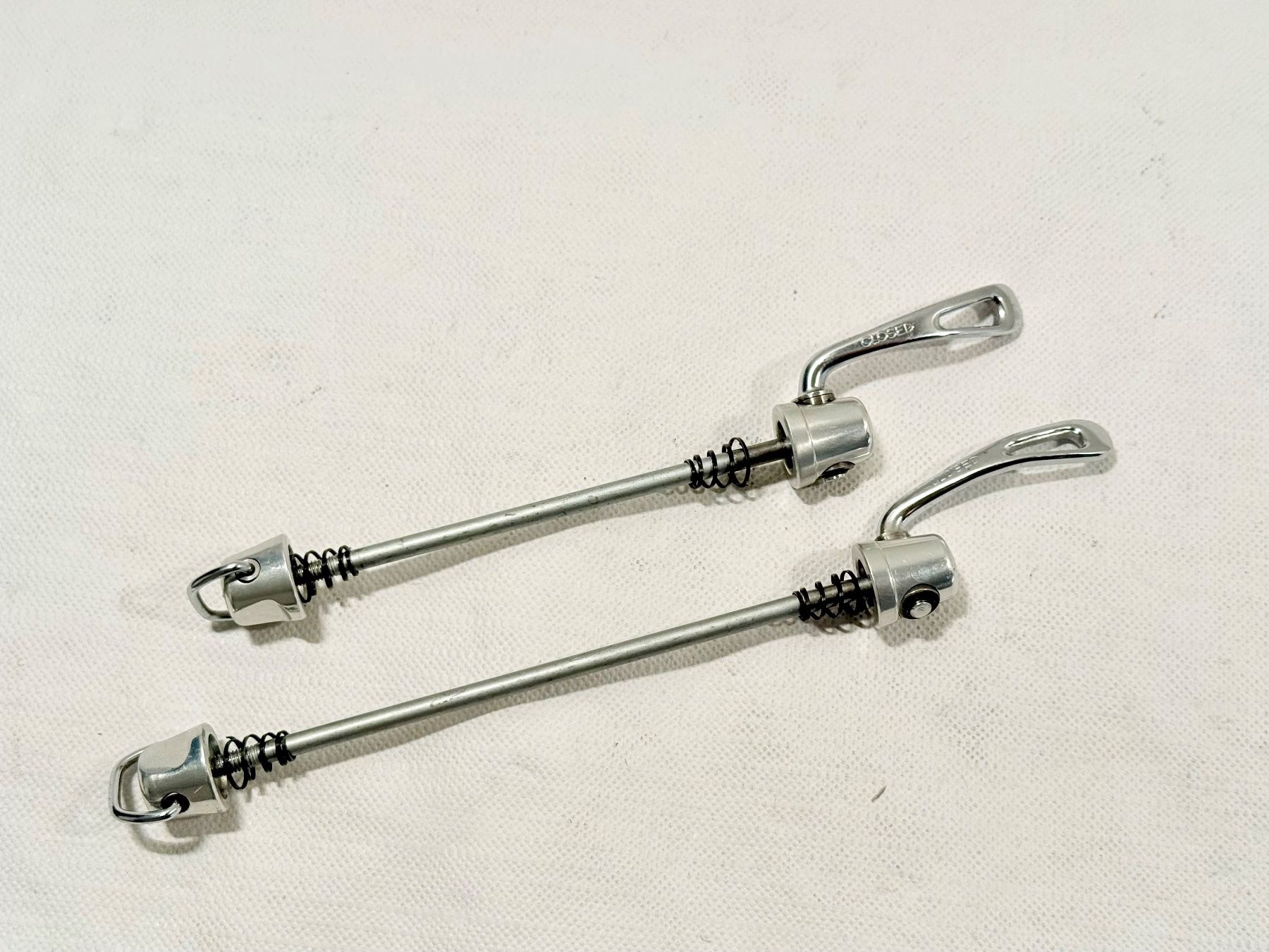 Campagnolo Pezzi di ricambio: Campagnolo Schnellspanner Set 129 Gramm / 2607 – Usato da Luzern venduto da bikeandbeltcom