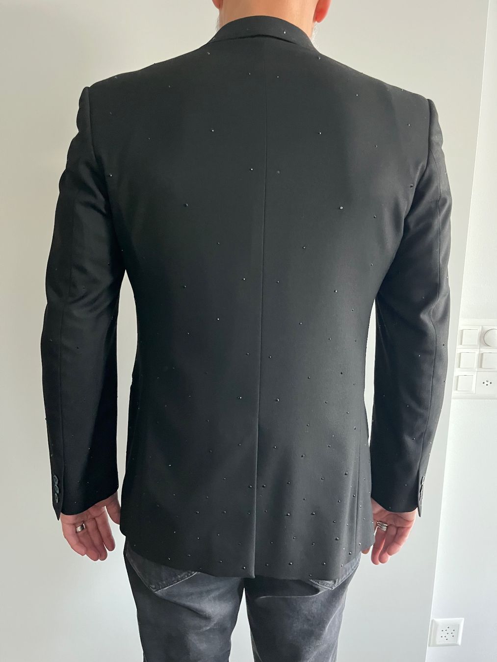 Giacche: Schwarzes Sakko mit Strass, Gazzarini Uomo – Usato da Birrwil venduto da Bruce1968 2