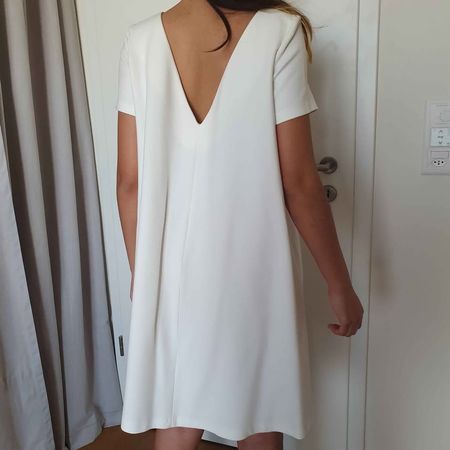 Robe courte blanche coupe trapèze taille 42