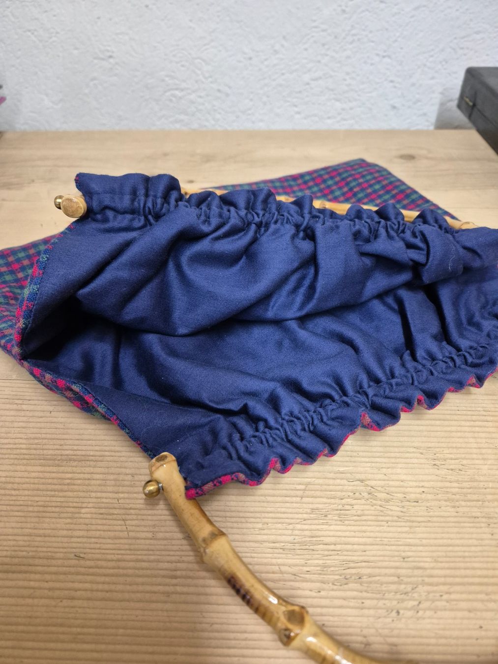 Borse da donna: Handarbeits Stricktasche – Usato da Sta. Maria V. M. venduto da han_fz8r 2