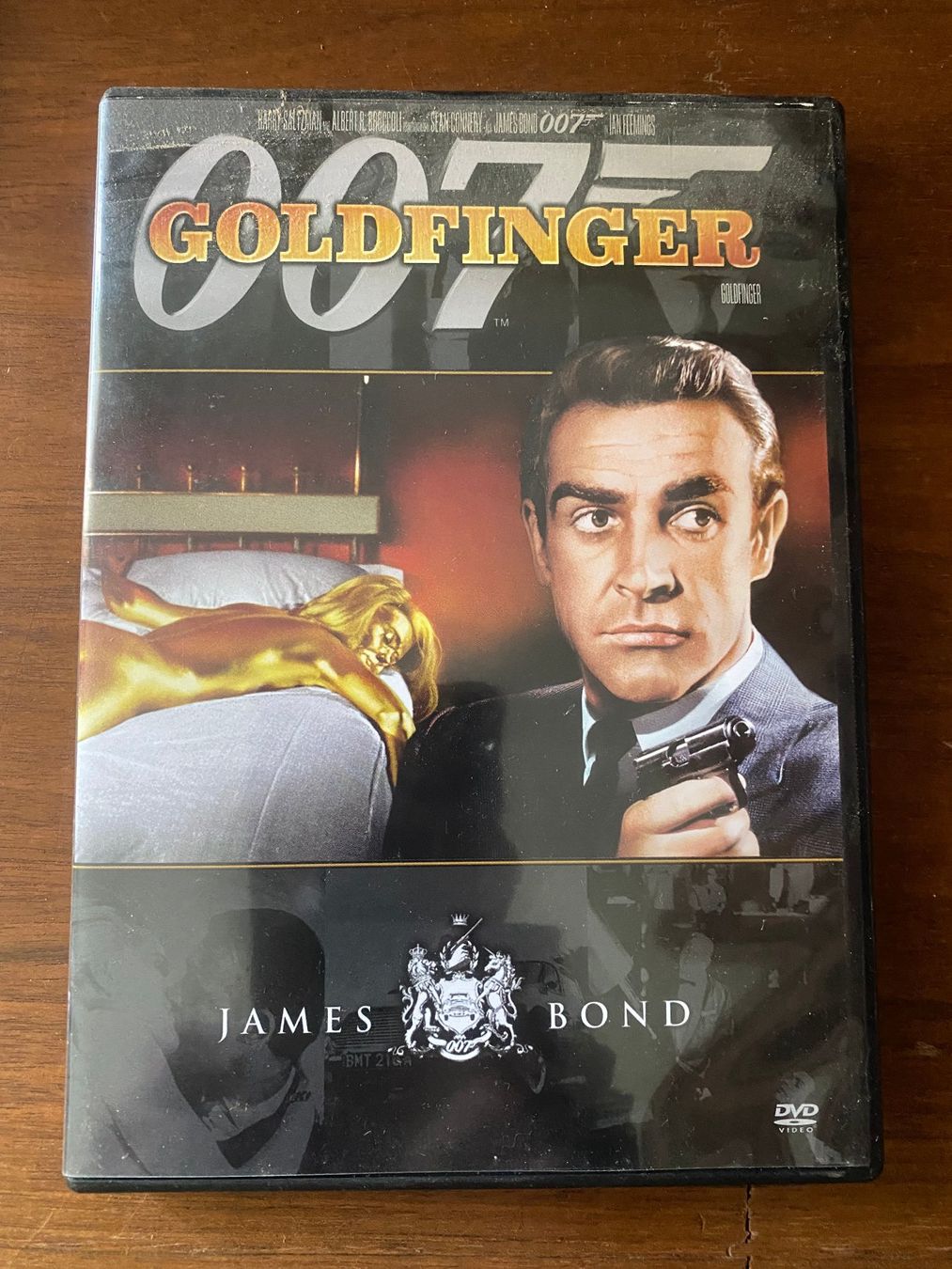 Tutti i DVDs: James Bond 8 DVD's 442 – Usato da Stäfa venduto da elcondor245 6