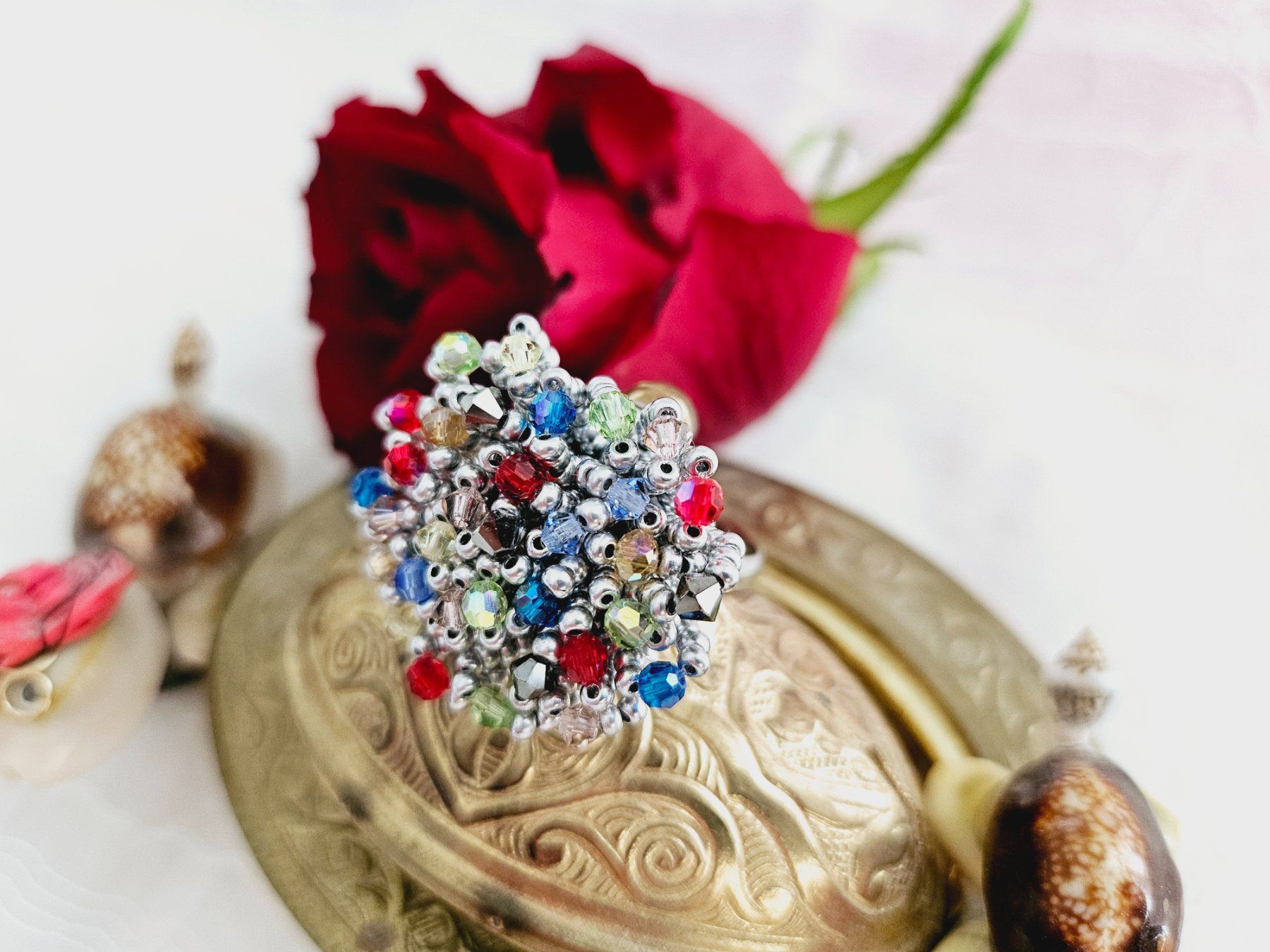 Anelli: Funkelnder Ring aus Swarovski Perlen multicolor – Nuovo (secondo la descrizione) da Dietikon venduto da Eleda 1