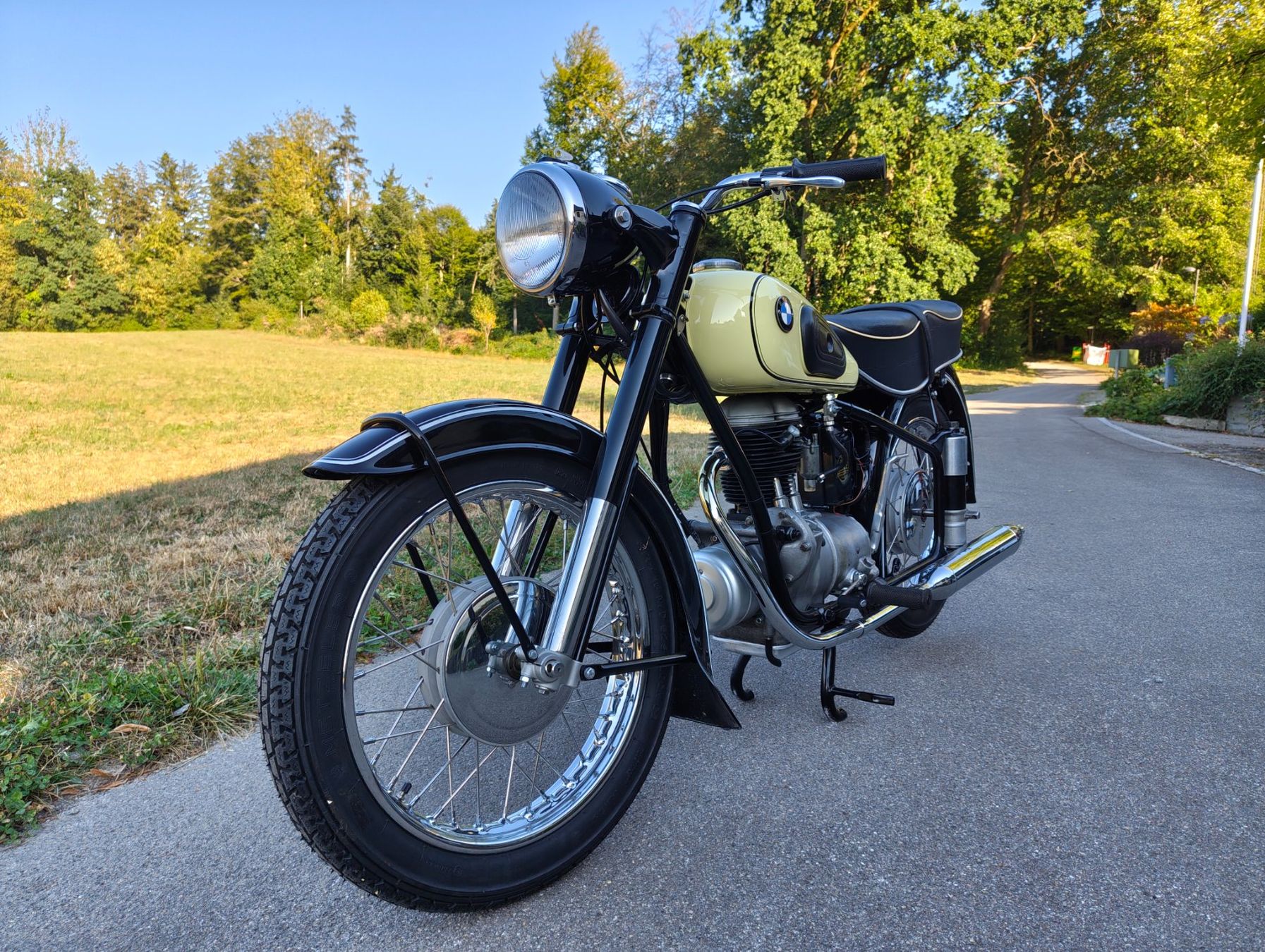 BMW Strada: Professionell restaurierte BMW R25/3 – Usato da Oberuzwil venduto da veloschmid 1