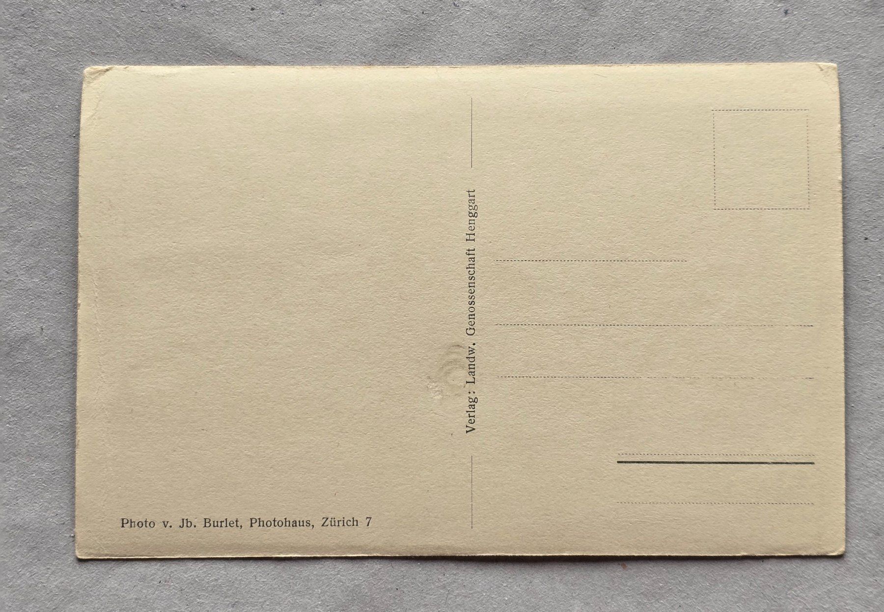 Cartoline postali: Henggart Dorf AK Brunnen Kind – Usato da Rheinau venduto da MakalekaAloha 4