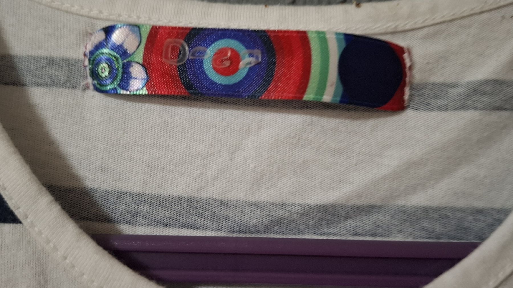 Desigual Blouses, T-shirts & Tops: T-shirt Desigual – Neuf (Voir description) à Meyrin par Maribel81 6
