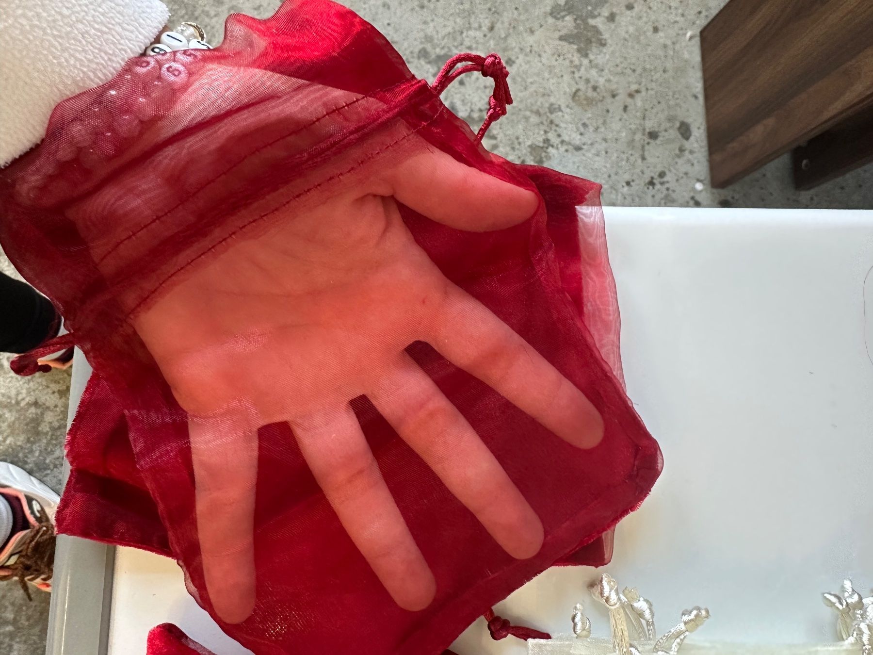Borse: Geschenk Tasche Preis/stk – Nuovo e nell'imballaggio originale da Sevelen venduto da Stopglobal.