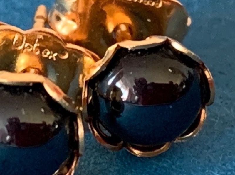 Ohrringe & -stecker: 2 Ohrstecker Hämatit-Imitat – Neu (gemäss Beschreibung) aus Dittingen von Bijoubelle
