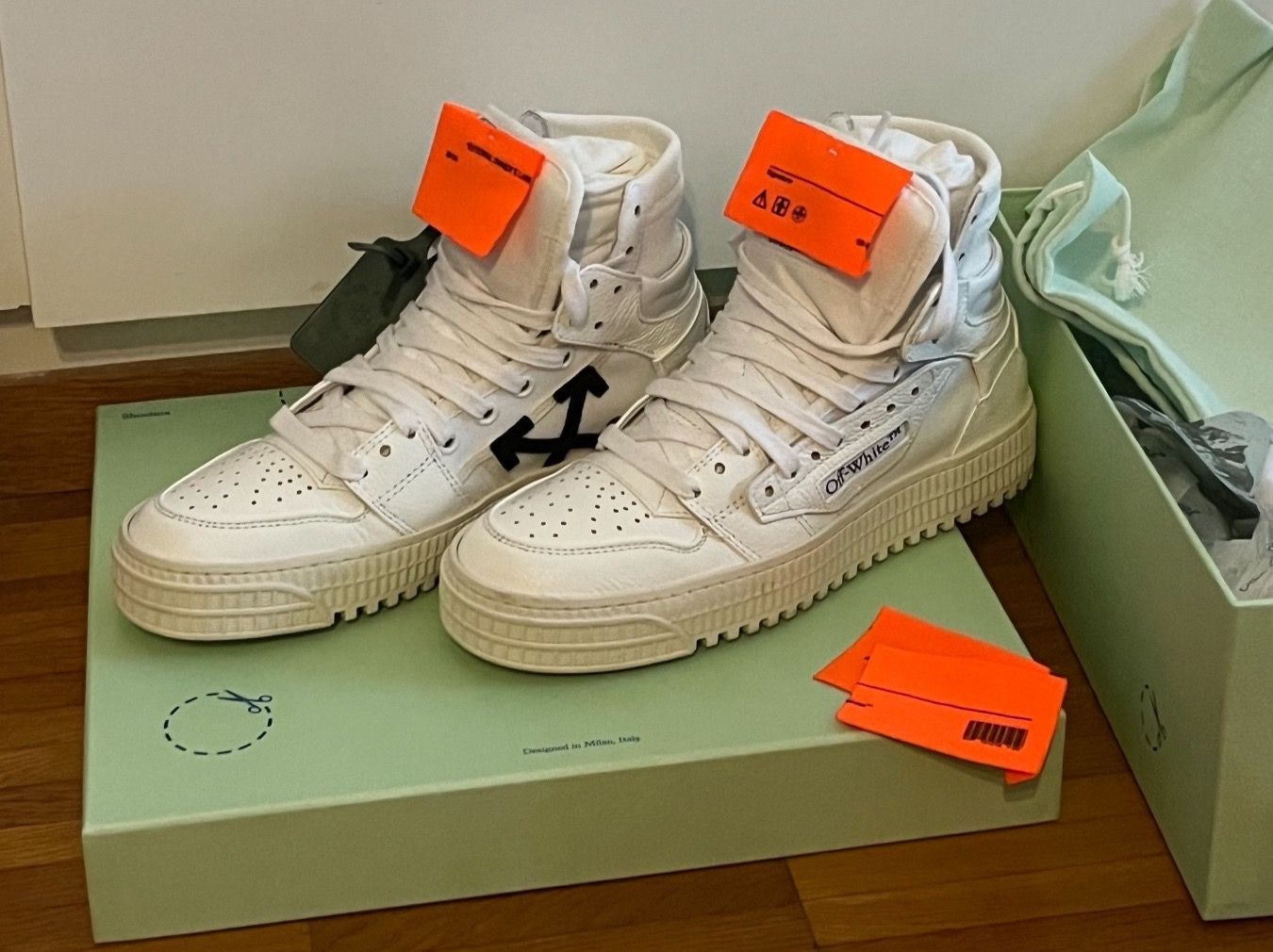 Off-White Scarpe da uomo: off-white sneaker Gr. 36 – Nuovo (secondo la descrizione) da Dietikon venduto da Fagiola 2