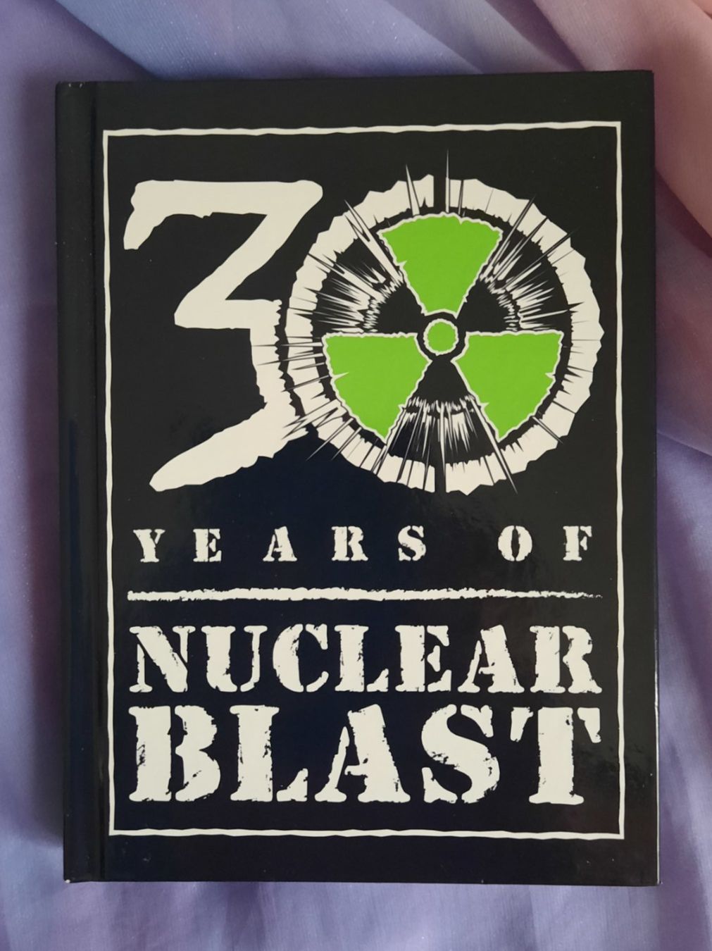 CD: CD Coffret 30 Years of Nuclear Blast 2017 – Usato da Lausanne venduto da min_myq9