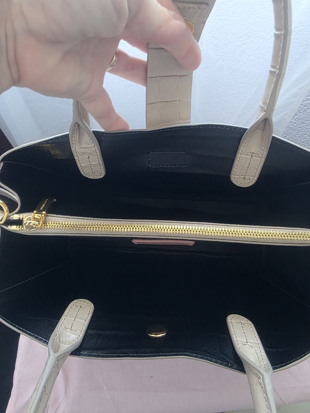 Coccinelle Borse da donna: Sac à main Coccinelle – Nuovo e nell'imballaggio originale da Formangueires venduto da fab_q6h8 6