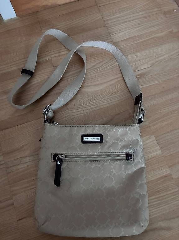 Sacs femmes: Mini Tommy Hilfiger Tasche / Bag – D'occasion à Spreitenbach par sam_l5fj