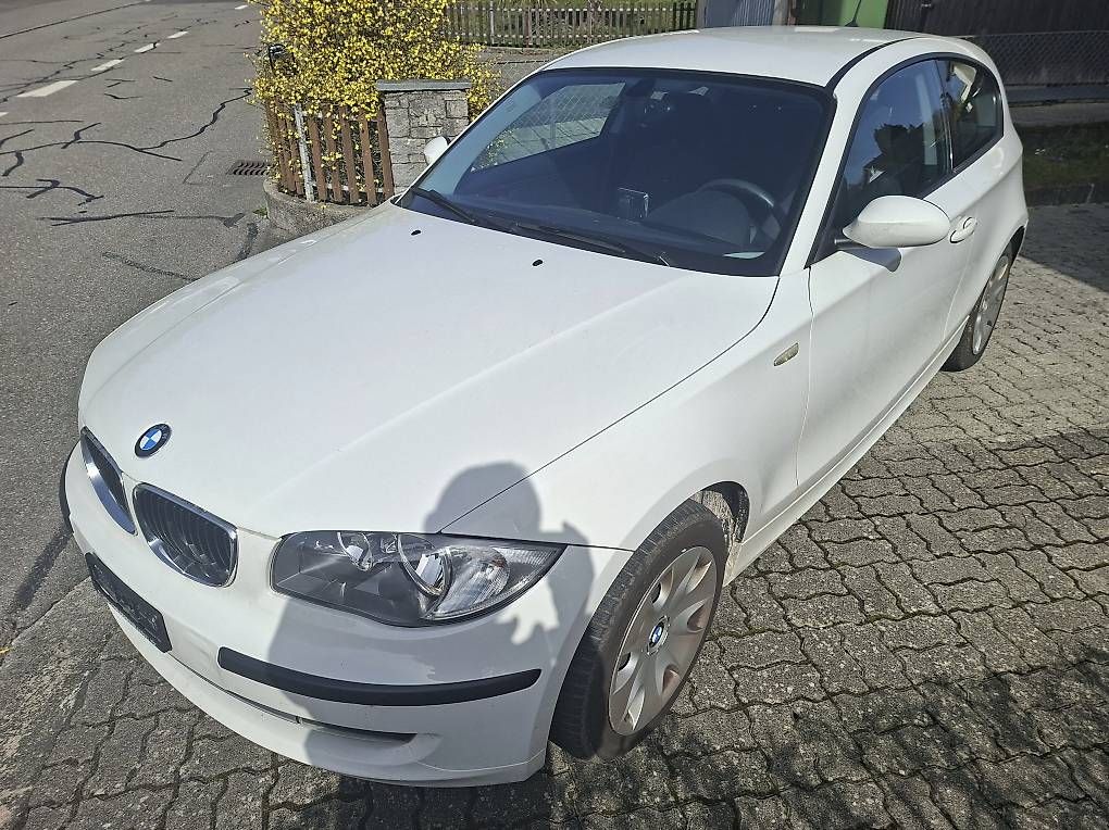 BMW Automobili: Verkaufe BMW 116i, MFK 08/2025 – Usato da unterentfelden venduto da pfahl11