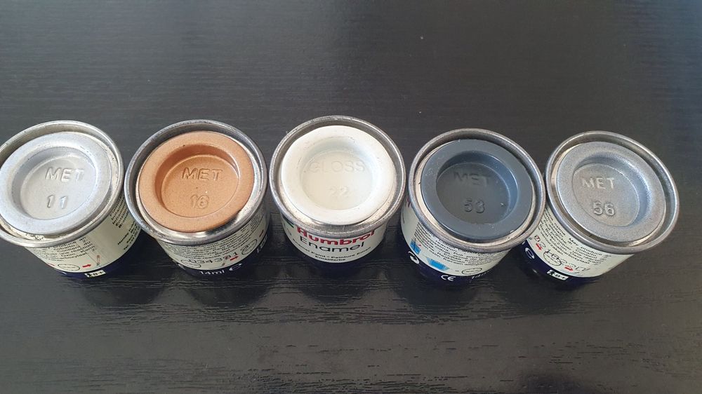 ESPOSITORE COLORI MOLAK ENAMEL 18ml GLOSS SATIN Metallic 353243007329
