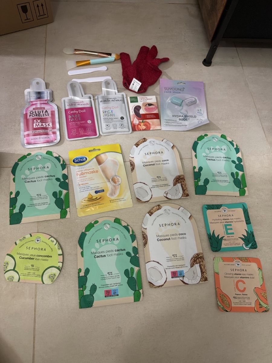 Pediküre: Lot masques visage/corps  – Gebraucht aus Le Locle von Mayd_h