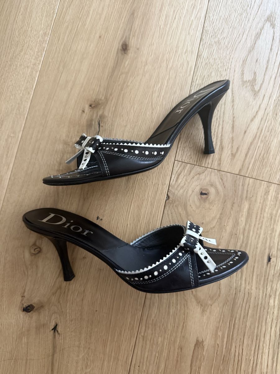 Dior Scarpe da donna: Dior Heels Absatzschuhe Grösse 37 1/2 – Usato da Sursee venduto da radio08 1