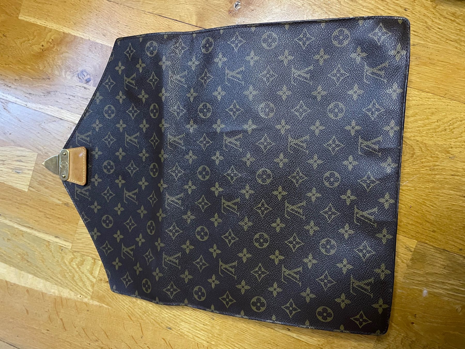 Louis Vuitton Koffer & Taschen: Louis Vuitton Serviette Conseiller Monogram – Porte-document – Gebraucht aus Genève von step909 6