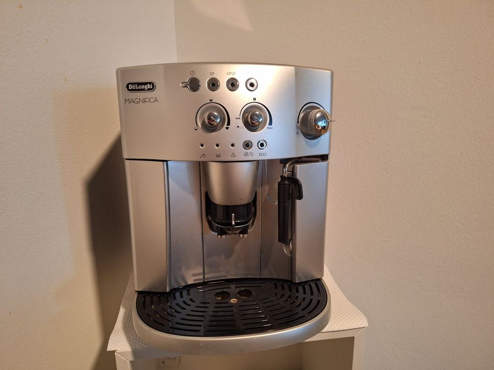 Café Machine Délonghi Magnifica | Kaufen auf Ricardo