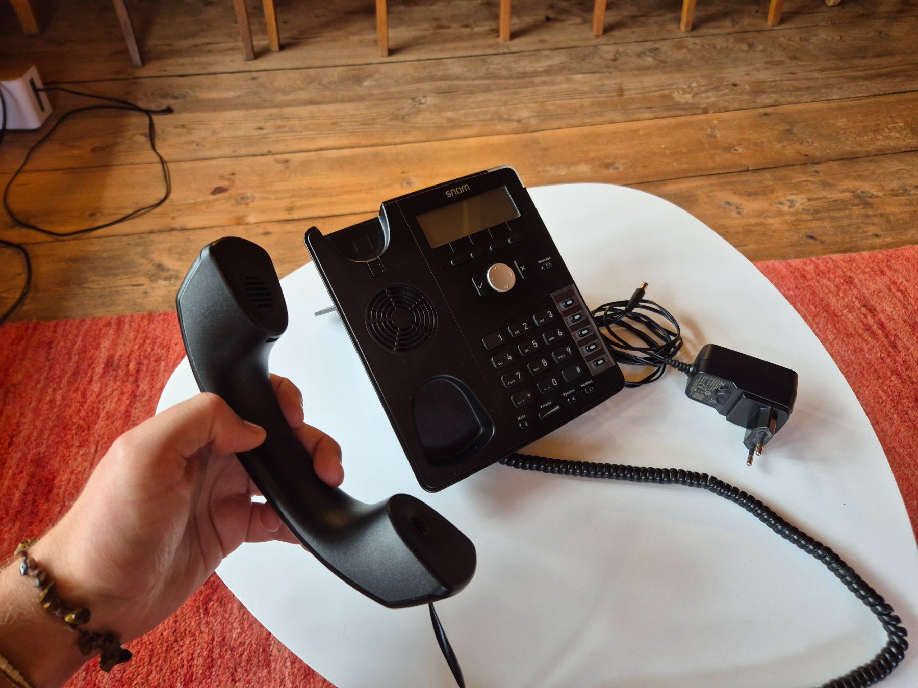 Snom Telefoni: Snom D710 IP-Telefon – Usato da Hinwil venduto da gianna.fischer 3