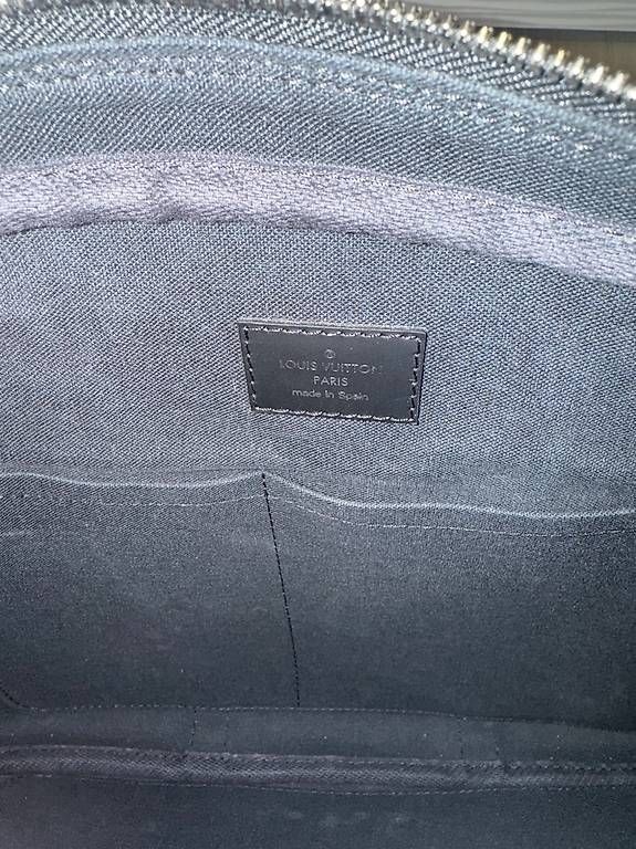 Louis Vuitton Valigie & Borse: Louis Vuitton porte document voyage Damier Graphite – Nuovo (secondo la descrizione) da Tramelan venduto da Rickyricky 4