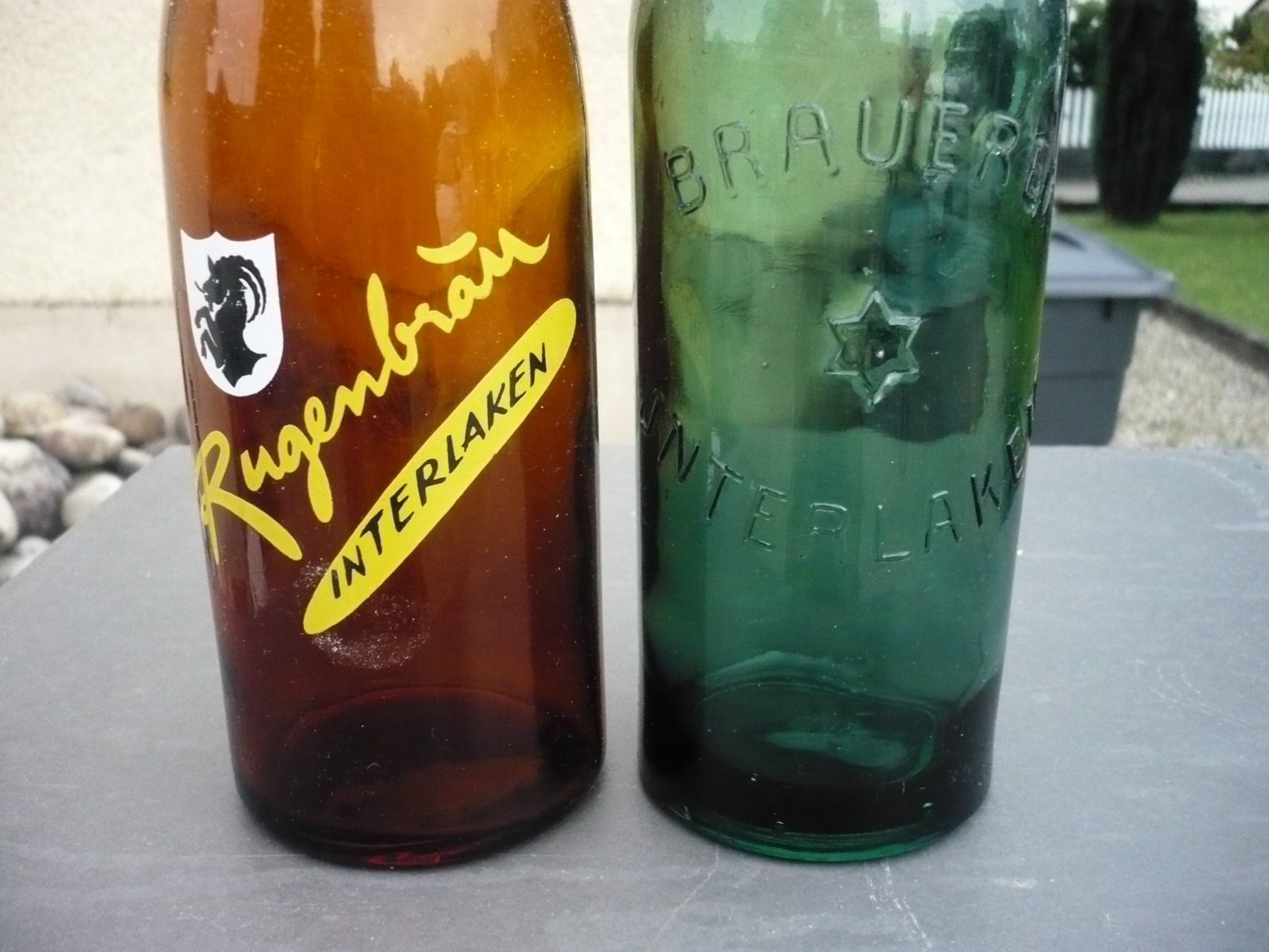 Verres, cruches & bouteilles: 2x BRAUEREI INTERLAKEN – D'occasion à Biberist par Urmel 1