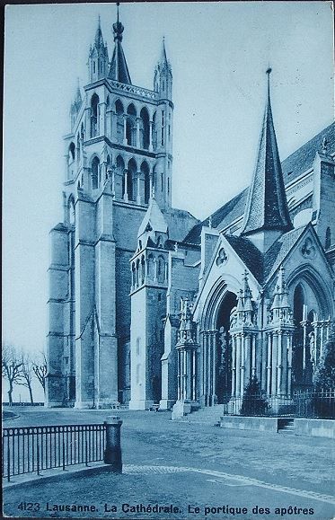 Cartoline postali: LAUSANNE La Cathédrale – Usato da Jona venduto da philajona