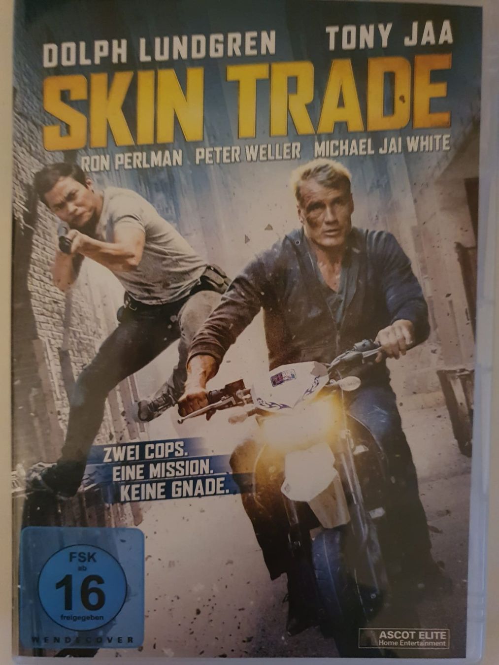 Tutti i DVDs: Skin Trade DVD – Nuovo (secondo la descrizione) da Zollikofen venduto da wir_verkaufen