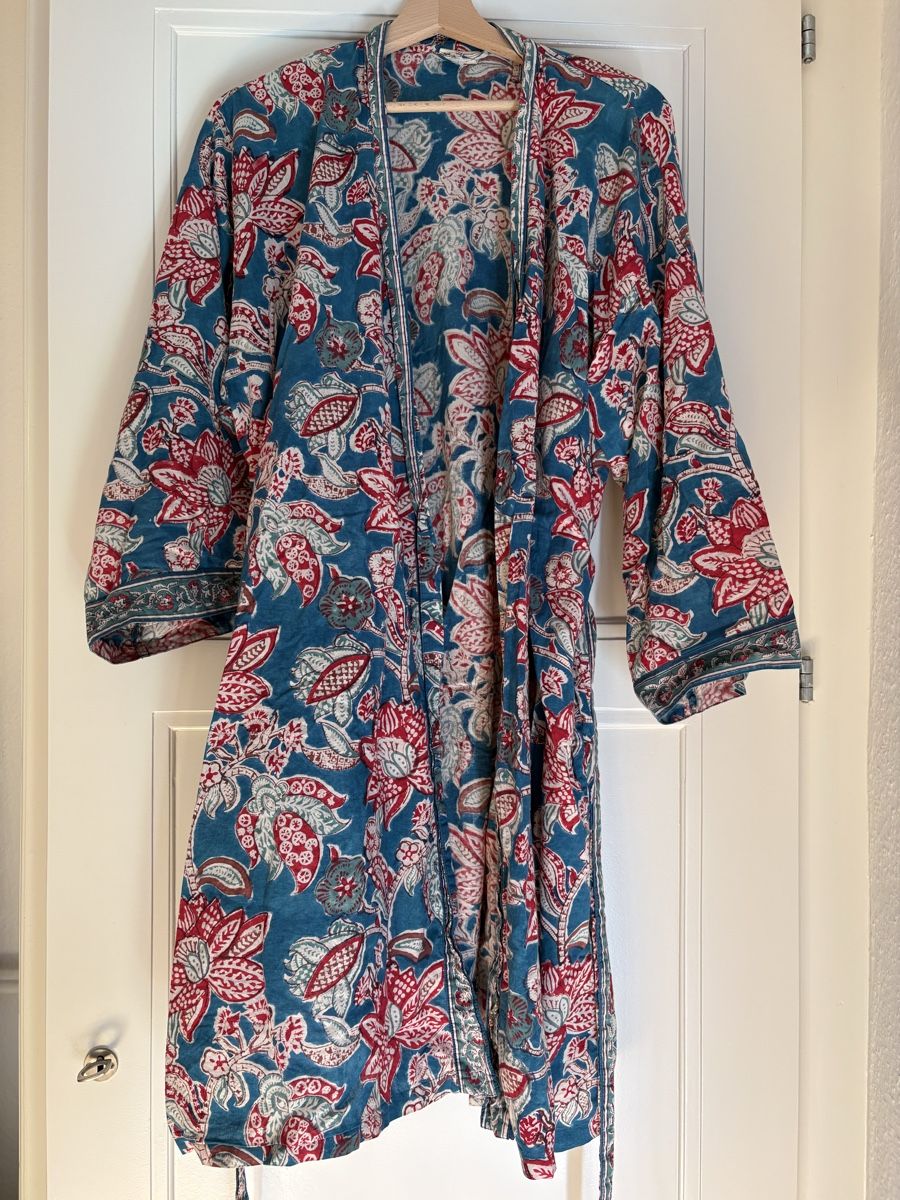 Vestiti: Robe de chambre ANOKHI – Nuovo (secondo la descrizione) da Genève venduto da flo_qxp6
