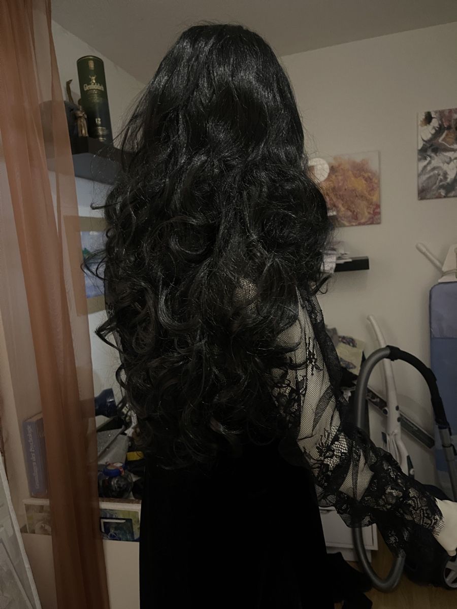 Perücken: Schwarze langhaar Perücke neu – Neu (gemäss Beschreibung) aus Trimbach von Alessia75 1