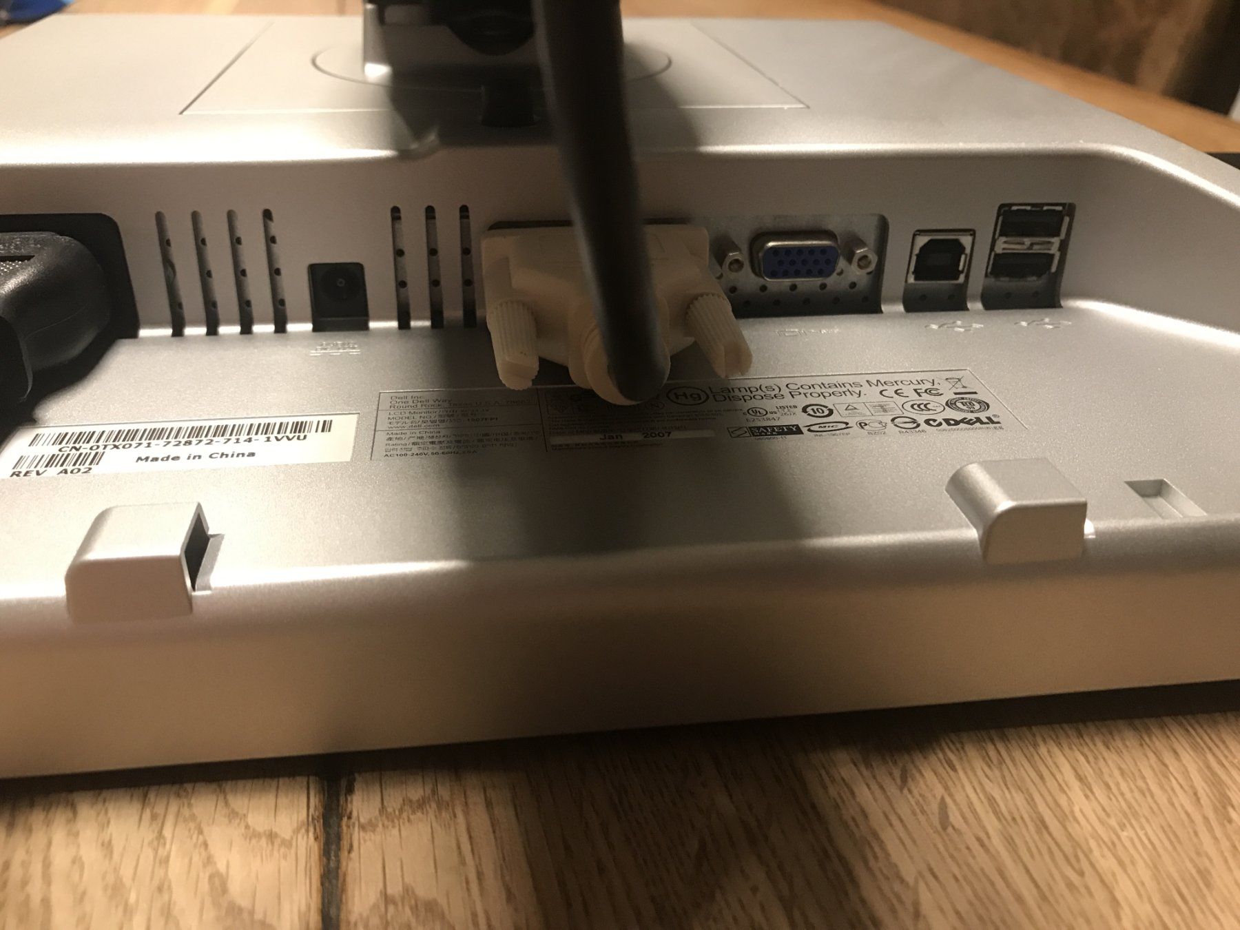 Dell Monitore: Computerbildschirm DELL 19 Zoll – Gebraucht aus Guntershausen von Gloominati 3