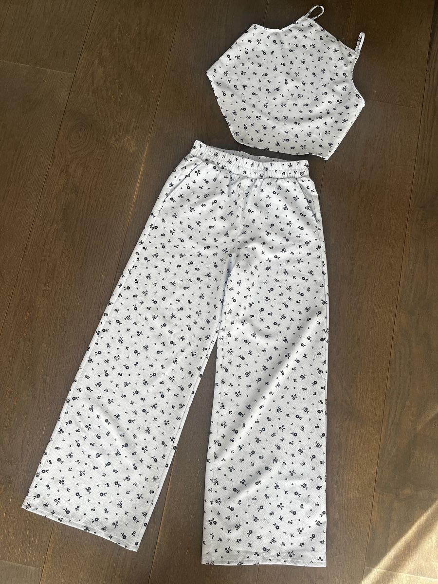 H&M Lotti & Set di vestiti: Ensemble top et pantalon été H&M 140 – Usato da gland venduto da Moral