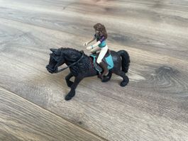 Schleich Pferd mit Reiterin 
