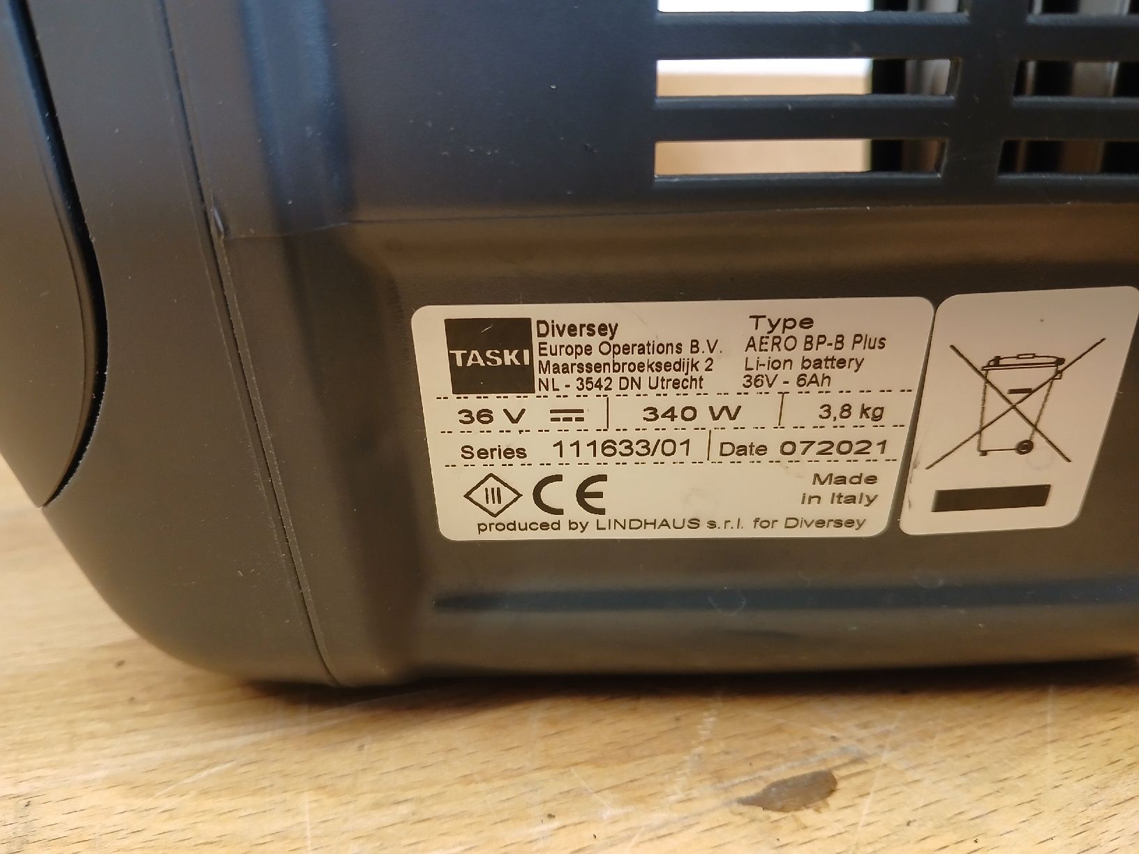 Aspirapolveri & Accessori: Taski Rückensauger Aero BP plus – Usato da Uttwil venduto da Hoyomonterey 3