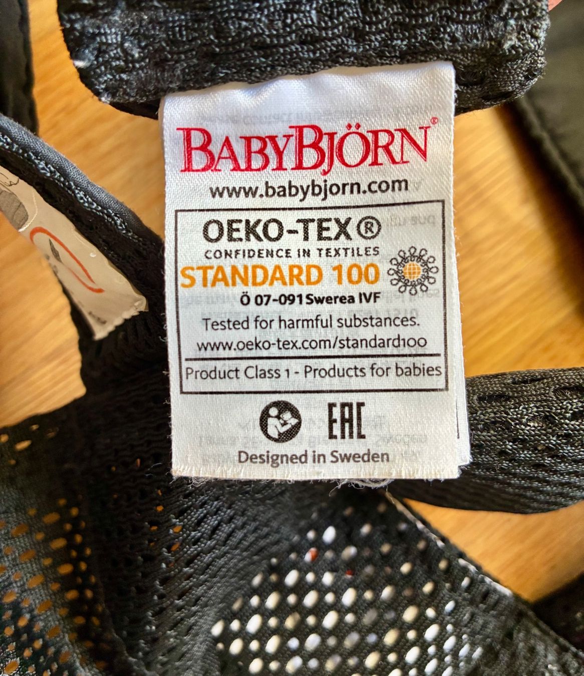 Babybjörn Marsupi portabebè: Babybjörn One Mesh Babytrage – Usato da Zürich venduto da rob_9ly9 3