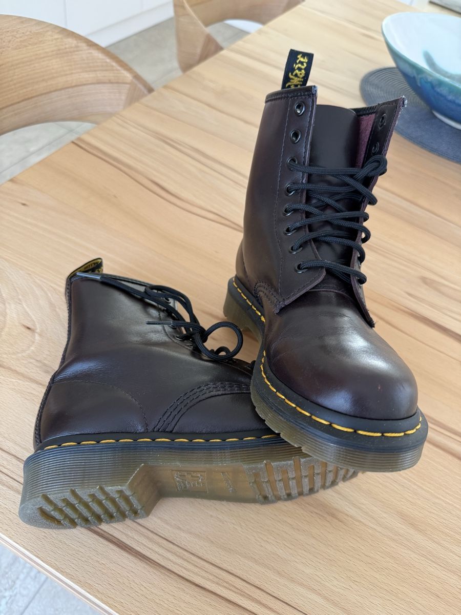 Dr. Martens Scarpe da donna: Dr. Martens Schnürstiefelette – Usato da Liestal venduto da peppesworld 1