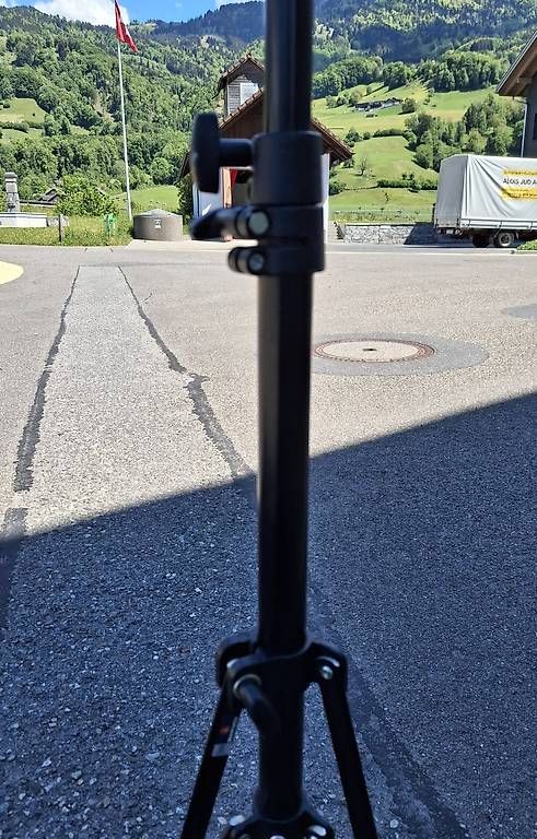 Treppiedi & Teste: Vintage Manfrotto Studio Stativ schwarz – Usato da Rüti ZH venduto da Liliane_market 6