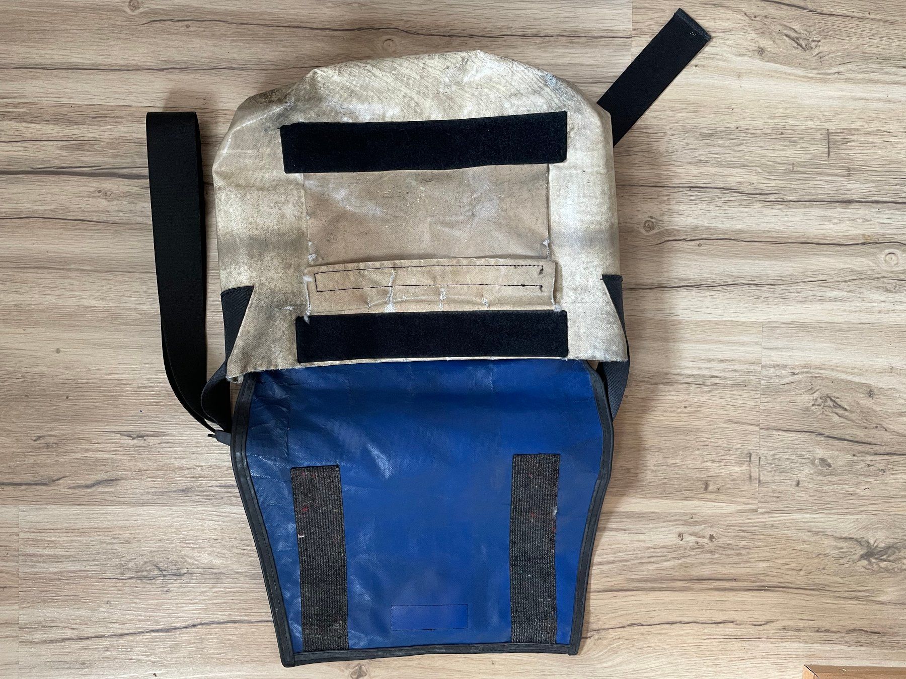Borse: Freitag Tasche – Usato da Schnottwil venduto da soleil3108 1