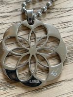 Halskette mit Anhänger aus Stahl und 750 Gold